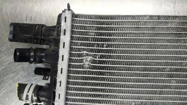 214106421R RENAULT Интеркулер купить в Ужгород