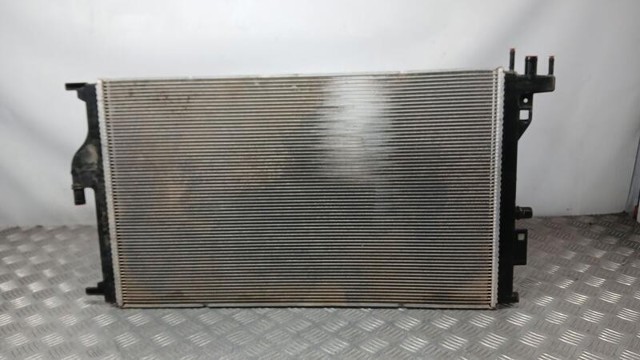 214107273R RENAULT Радиатор охлаждения двигателя купить в Черновцы