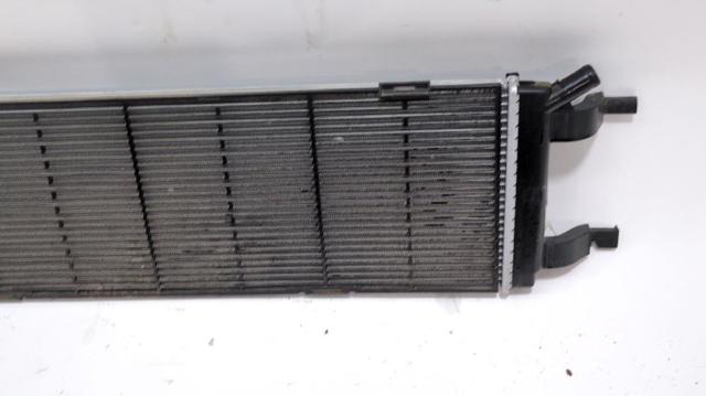 RENAULT 214572452R Радиатор охлаждения двигателя дополнительный в наличии Хмельницкий