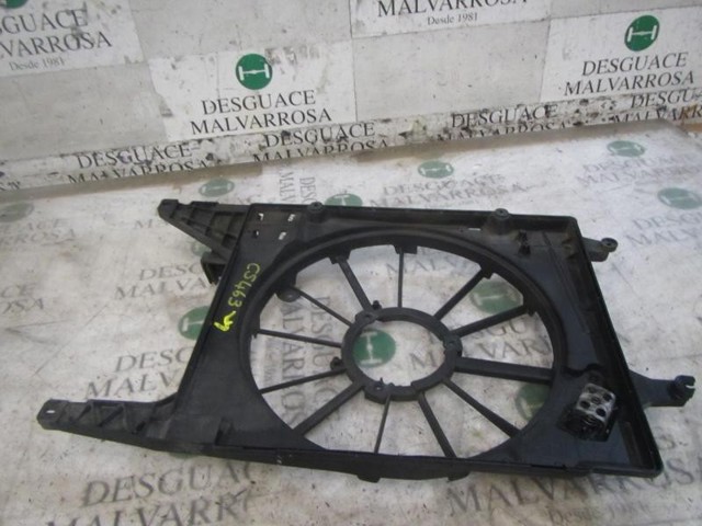 Difusor do radiador de esfriamento, montado com motor e roda de aletas 214815057R RENAULT