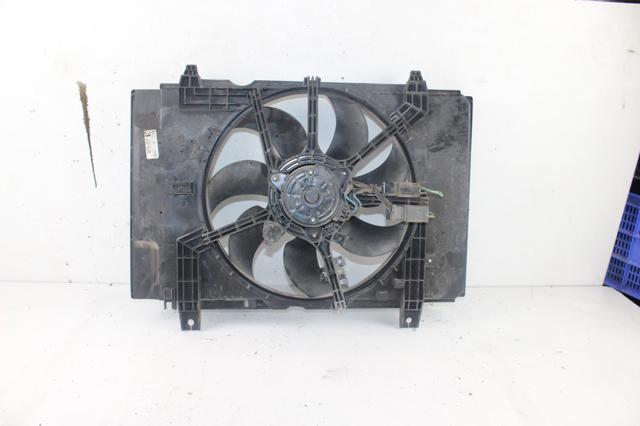 Difusor do radiador de aparelho de ar condicionado, montado com roda de aletas e o motor 21481BA60C Nissan