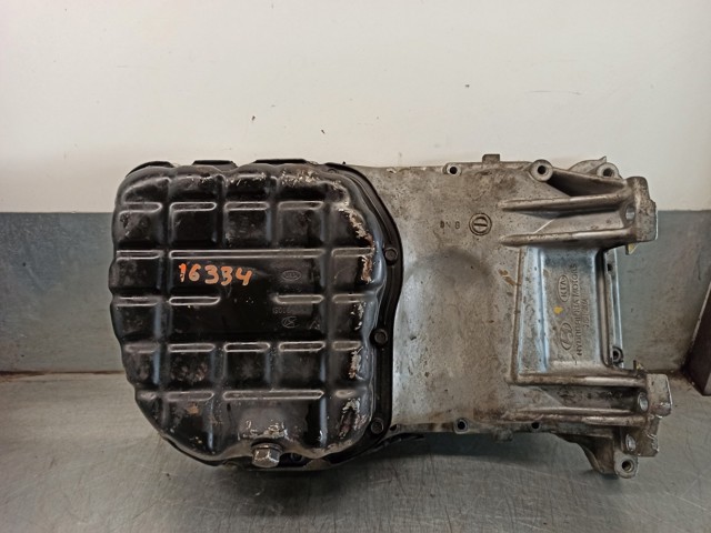 HYUNDAI 2152138054 Поддон масляный картера двигателя, верхняя часть в наличии Киев