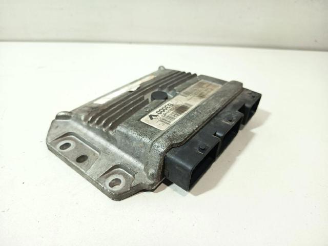 215841533B1 RENAULT Блок управления двигателем купить в Львов