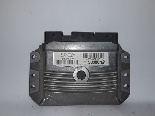 RENAULT 215842882A Блок управления двигателем в наличии Ровно