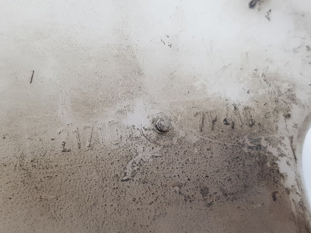 Tanque de expansão do sistema de esfriamento Nissan Terrano 2 R20