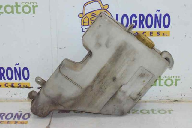 Tanque de expansão do sistema de esfriamento Nissan Terrano 2 R20