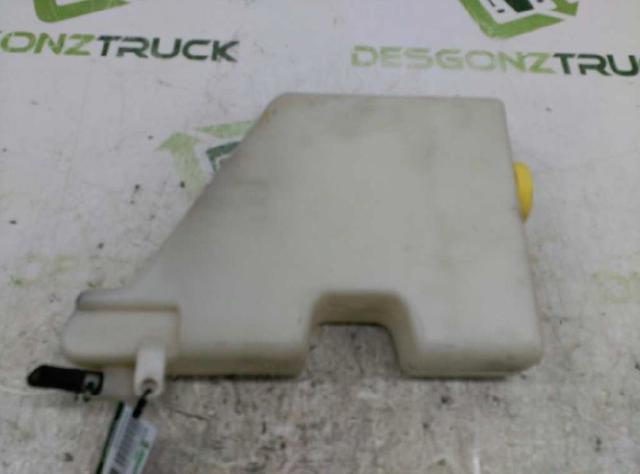 Tanque de expansão do sistema de esfriamento Nissan Terrano 2 R20