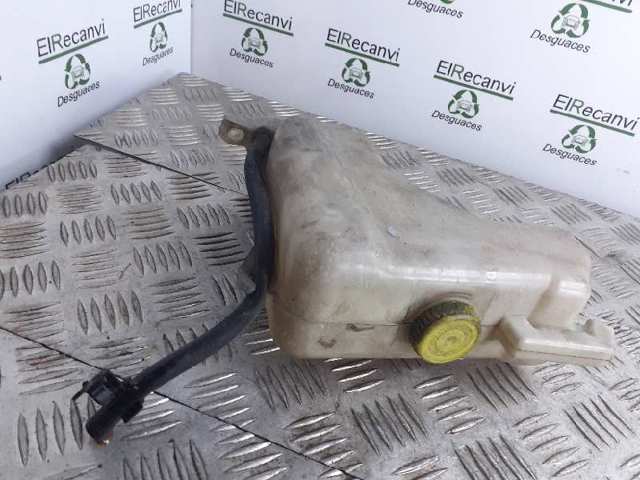 NISSAN 21710BM400 Бачок системы охлаждения расширительный в наличии Тернополь