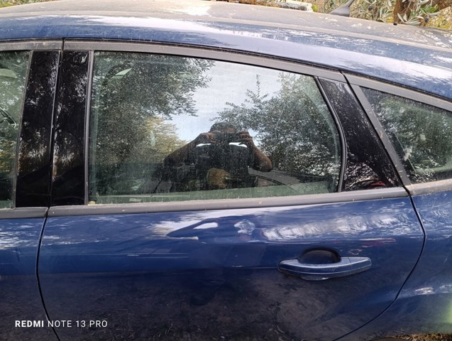 2172760 FORD Дверь задняя левая купить в Ужгород