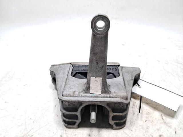 21810J7200 HYUNDAI Подушка (опора) двигателя правая купить в Киев