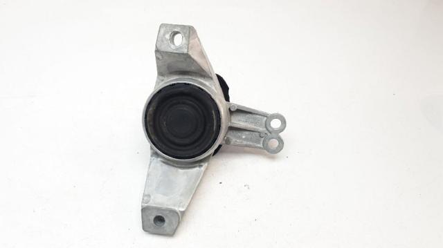 21810N9510 Подушка (опора) двигателя правая купить Львов