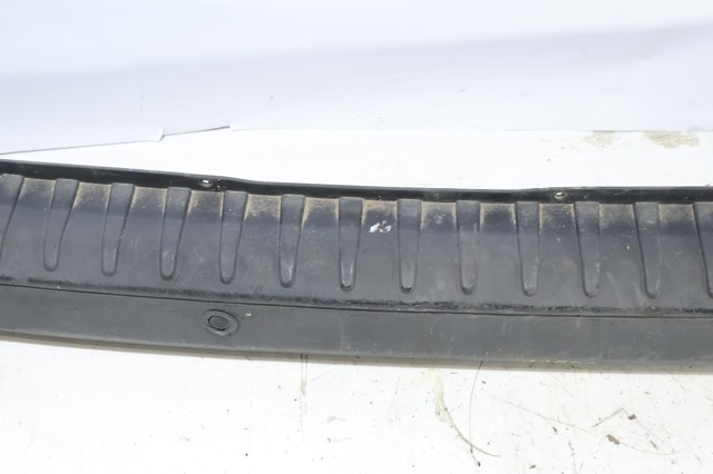 2183637 FORD Бампер задний, центральная часть купить в Чернигов