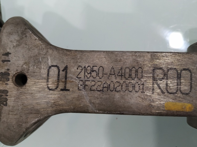 HYUNDAI 21950A4000 Передняя опора двигателя в наличии Сумы