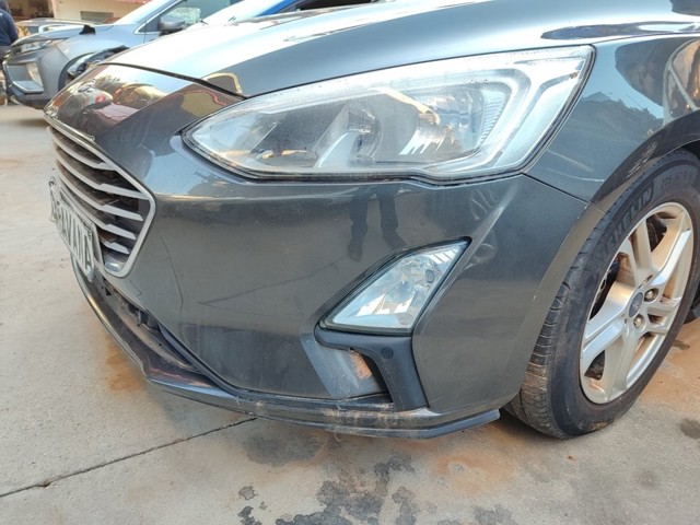 FORD 2202281 Бампер передний в наличии Киев