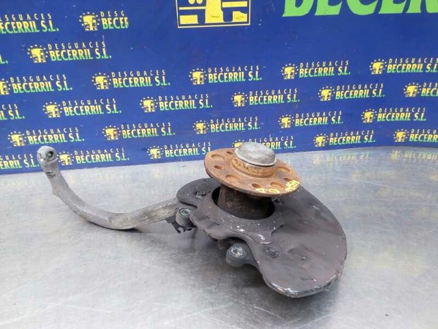 2203303820 MERCEDES Цапфа передняя правая купить в Черкассы