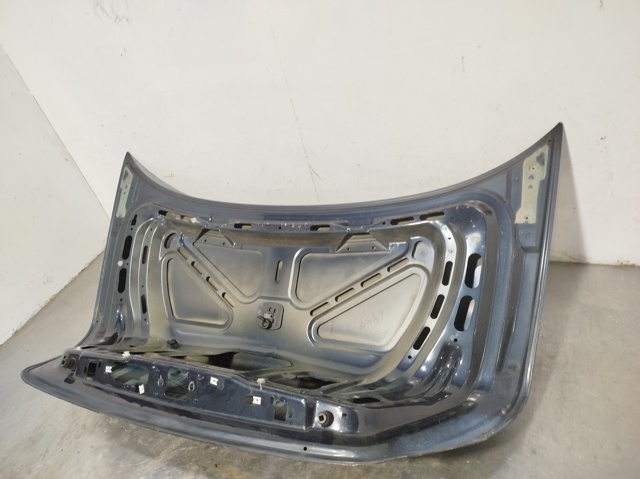220750067528 MERCEDES Крышка багажника купить в Украина