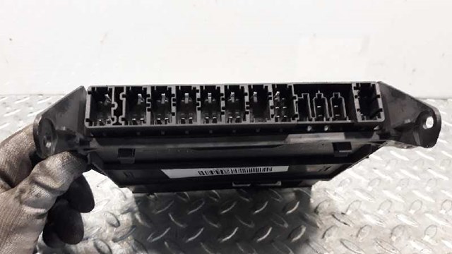 2208201285 MERCEDES купить в Кривой Рог