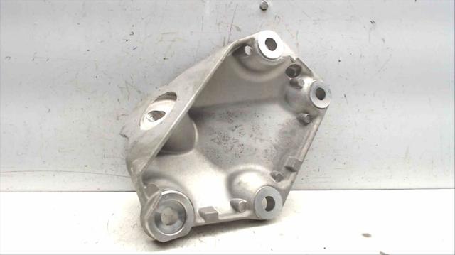 22116768521 BMW Кронштейн подушки (опоры) двигателя левой купить в Одесса