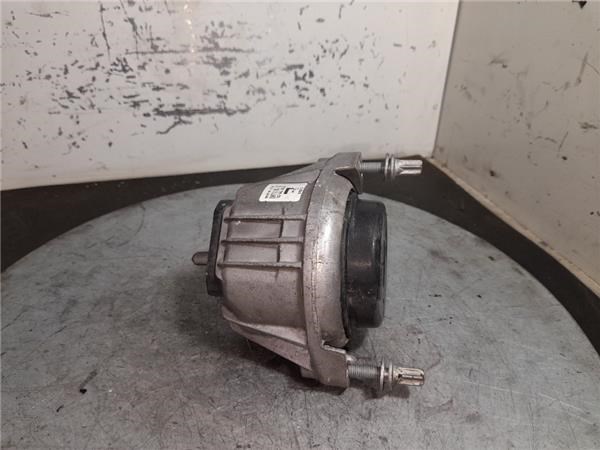 22116768799 BMW Подушка (опора) двигателя левая купить в Киев