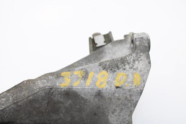 22116781916 BMW Кронштейн подушки (опоры) двигателя правой купить в Киев