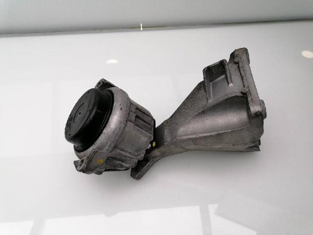 Consola de coxim (apoio) direita de motor 22116782038 BMW