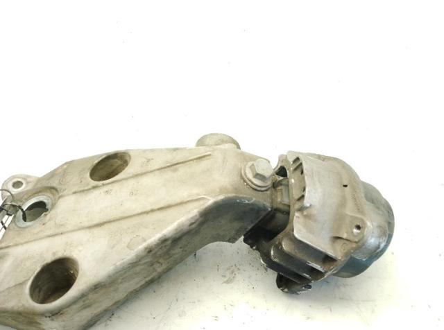 22116788557 BMW Кронштейн подушки (опоры) двигателя левой купить в Полтава
