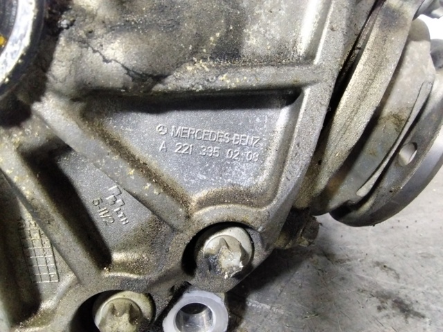 MERCEDES 2213301302 Редуктор передний в наличии Львов