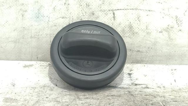 Tampa (tampão) do tanque de combustível Mercedes C W204