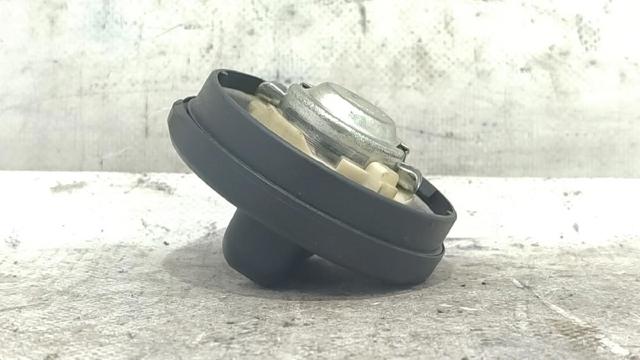 Tampa (tampão) do tanque de combustível Mercedes C W204