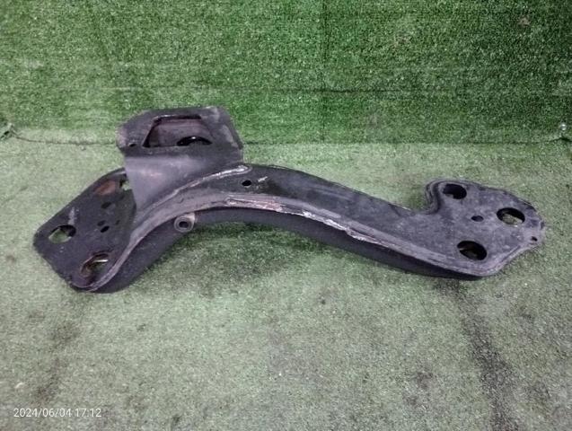 22316751228 BMW Балка крепления коробки передач купить в Украина