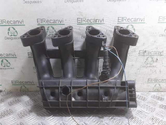 BMW 2245437 Коллектор впускной в наличии Черновцы