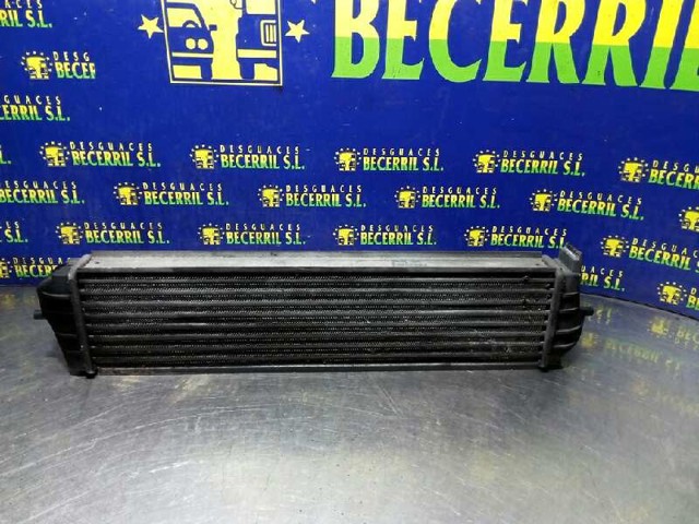2245512 BMW Радиатор интеркуллера купить в Черкассы