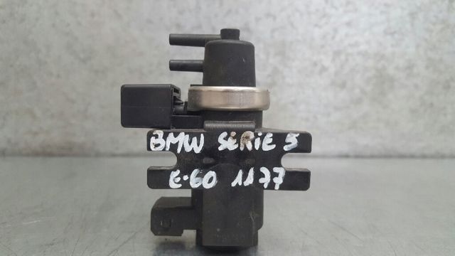 Válvula de ar adicional para bmw 5 (e60) (2005-2009) 525 d m57tu 2247906