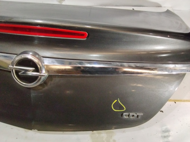 OPEL 22779369 Крышка багажника в наличии Винница