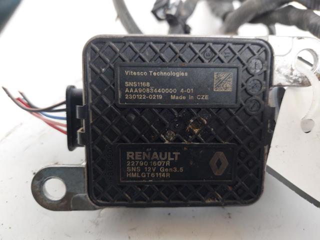 227901607R RENAULT купить в Ирпень