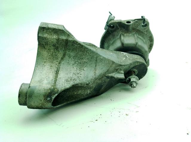 FORD 2286315 Кронштейн подушки (опоры) двигателя правой в наличии Одесса