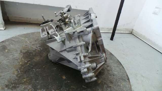 Caixa de Mudança montada (caixa mecânica de velocidades) 23008614259 BMW