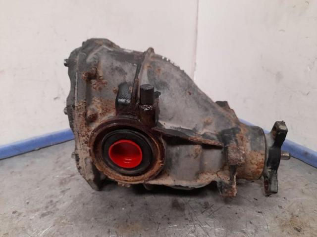 MERCEDES 2303510105 Редуктор задний в наличии Черновцы