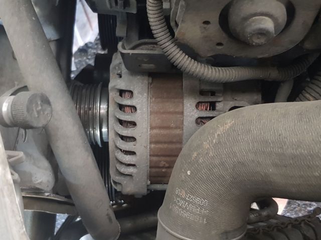 NISSAN 231003VD1A Генератор в наличии Львов