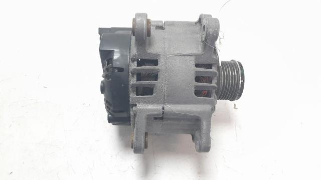 RENAULT 231006833R Генератор в наличии Львов