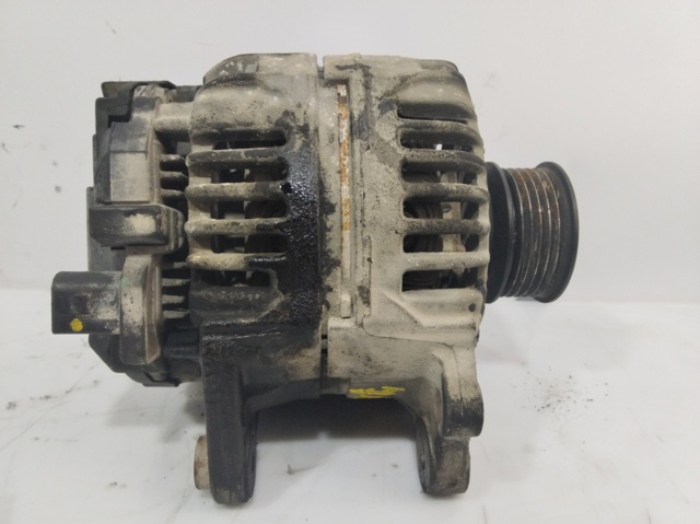 NISSAN 2310069T61 Генератор в наличии Днепр