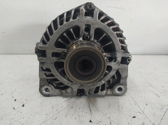231008137R RENAULT Генератор купить в Одесса