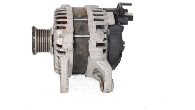 231009933R RENAULT Генератор купить в Ирпень