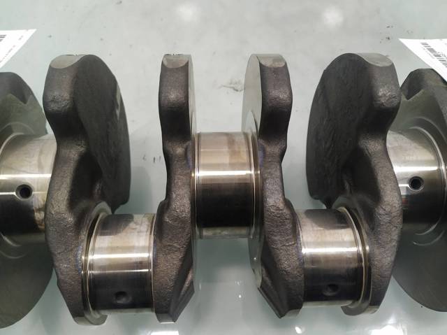 Cambota de motor KIA Carnival 3 UVP