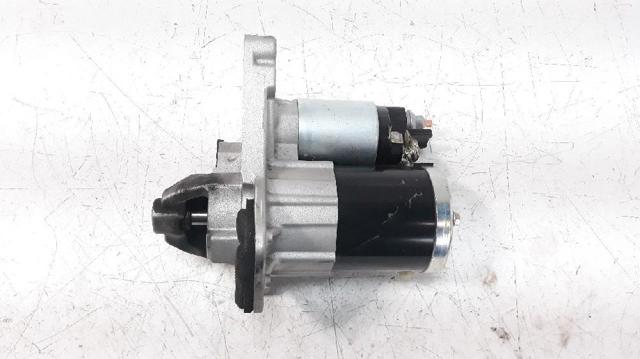Motor de arranco 233000557R RENAULT