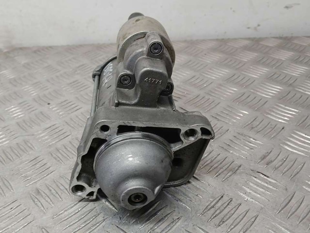 RENAULT 233003759R Стартер в наличии Чернигов