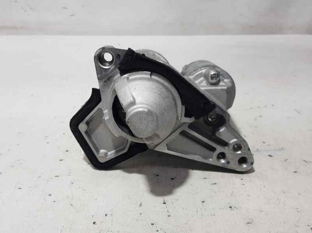 233004979R NISSAN Стартер купить в Ровно