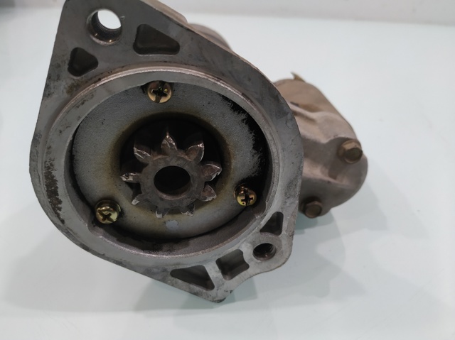 2330054A05 NISSAN Стартер купить в Украина
