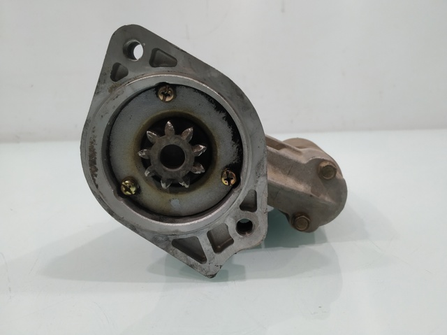 NISSAN 2330054A05 Стартер в наличии Николаев