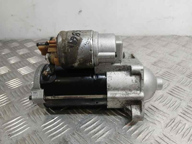 RENAULT 233007689R Стартер в наличии Николаев